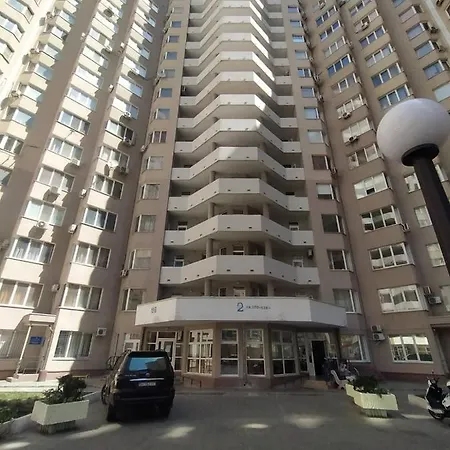 Апартаменты С Двумя Спальнями В Центре Города Odesa Exterior photo